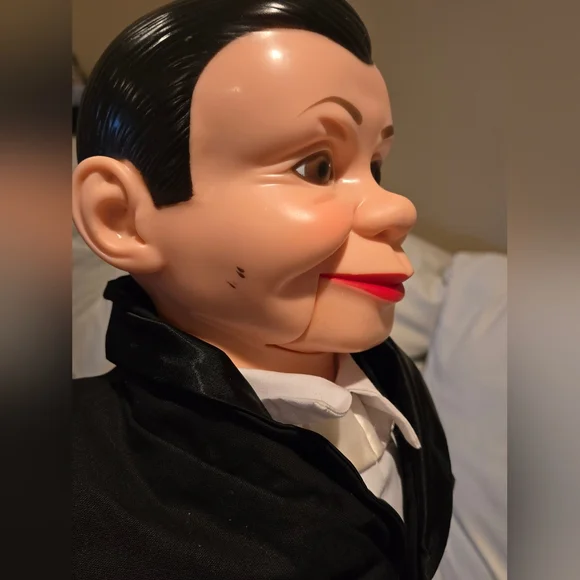 Goldberger Charlie McCarthy Celebrity Ventriloquist Doll - Picture 8 of 8